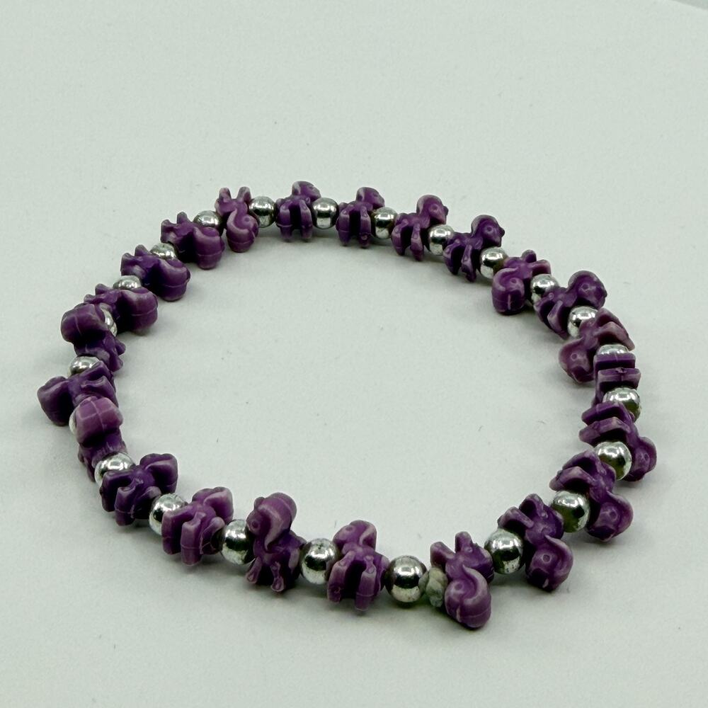Purple Animal Bead Bracelet Silver Tone Accents Stretch Bohemian Stack Fun Gift